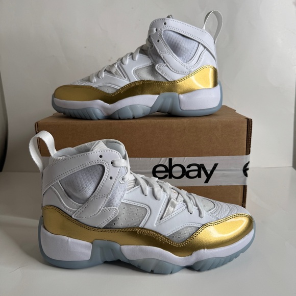 Nike Jordan Jumpman Two Trey Women's Size 8.5 Men's Size 7 White Gold DR9631 107 - Picture 1 of 8